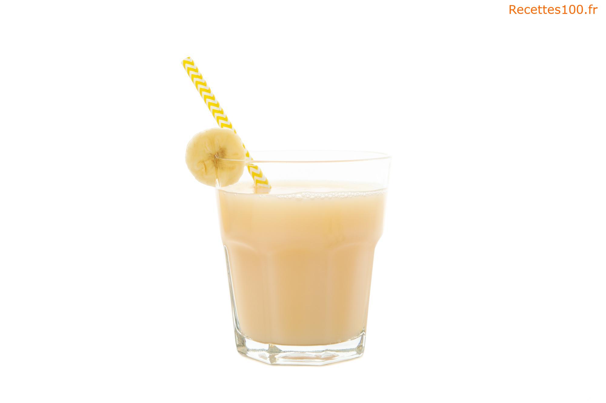 Cocktail à la banane avec de la vodka