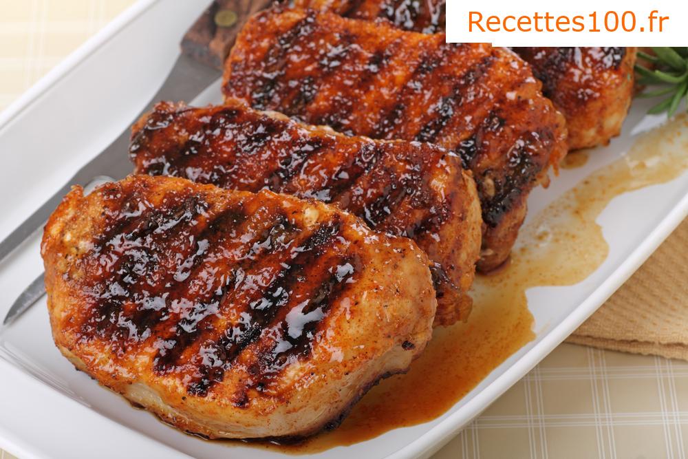 Échine de porc sur une goutte de miel