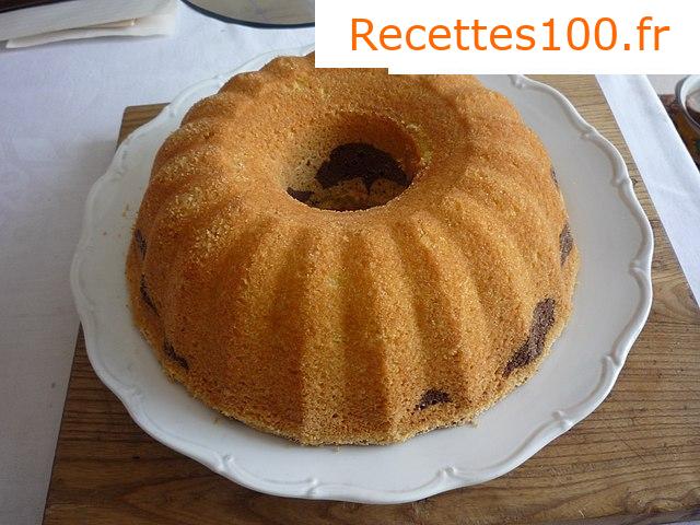 Gâteau aux fruits confits