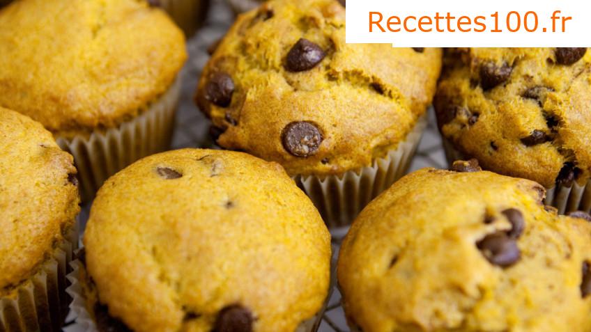 Muffins à la citrouille intégrale avec noix et chocolat