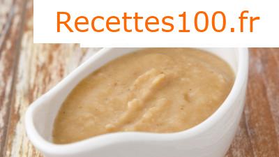 Pâtes avec une sauce au fromage épicée