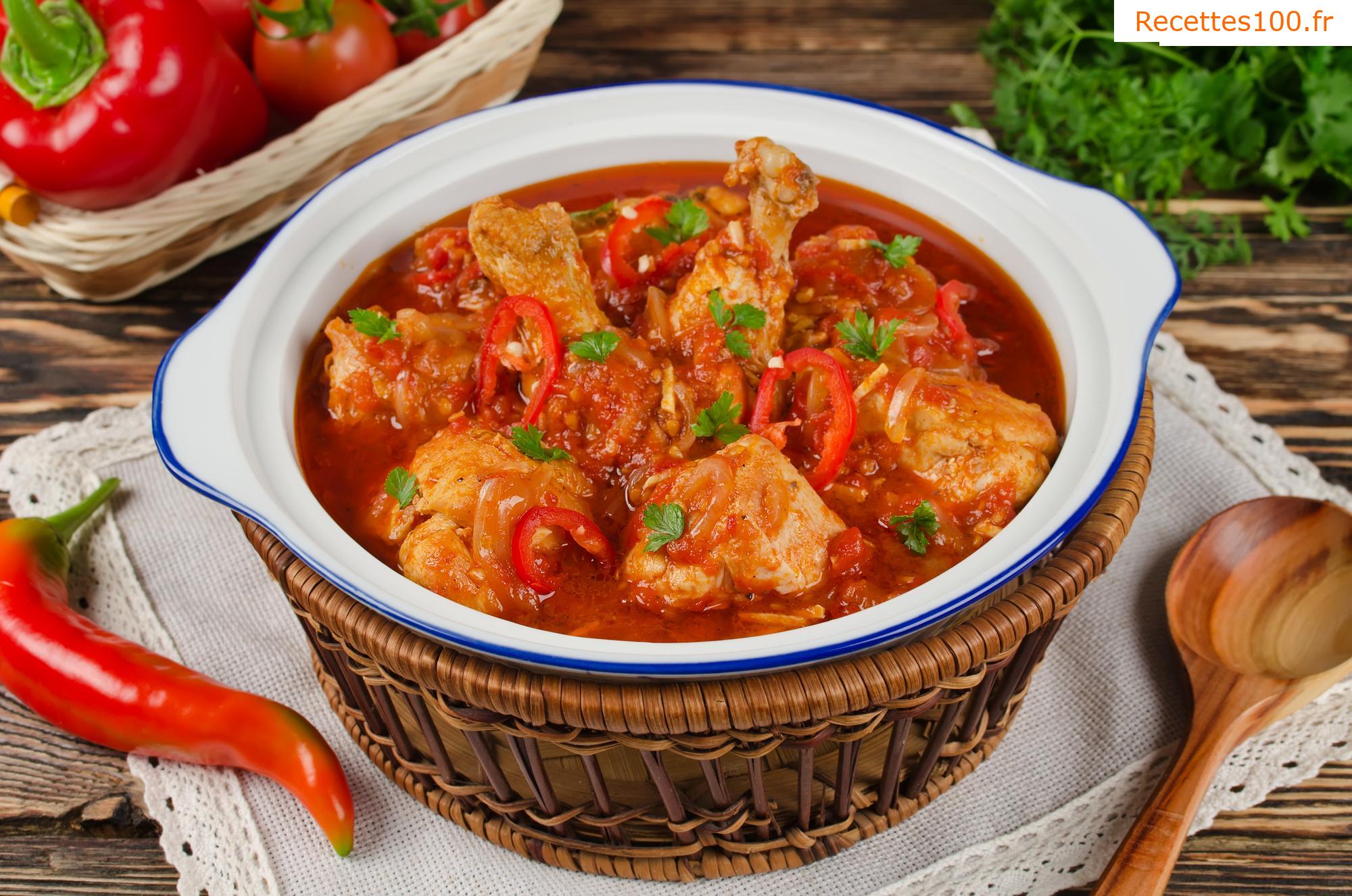 Poitrine de poulet dans une sauce épicée