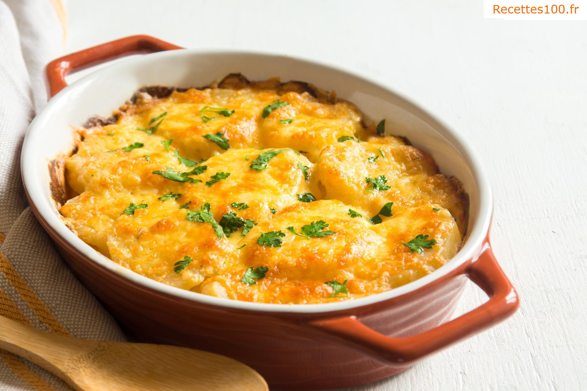 Pommes de terre au four avec du bacon