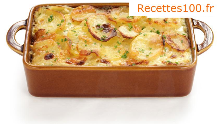 Pommes de terre gratinées avec brocoli et fromage