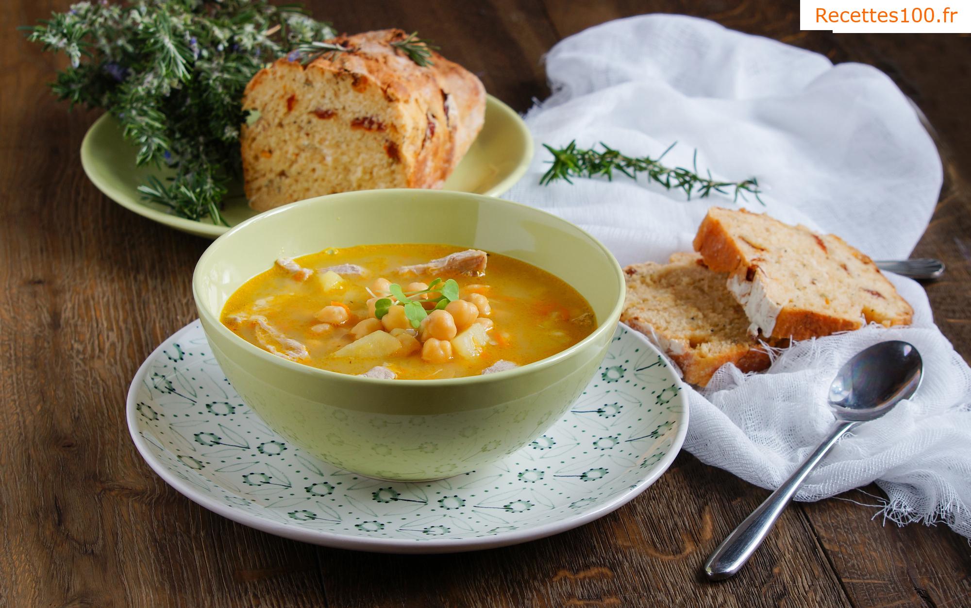 Soupe de pois chiches aux légumes