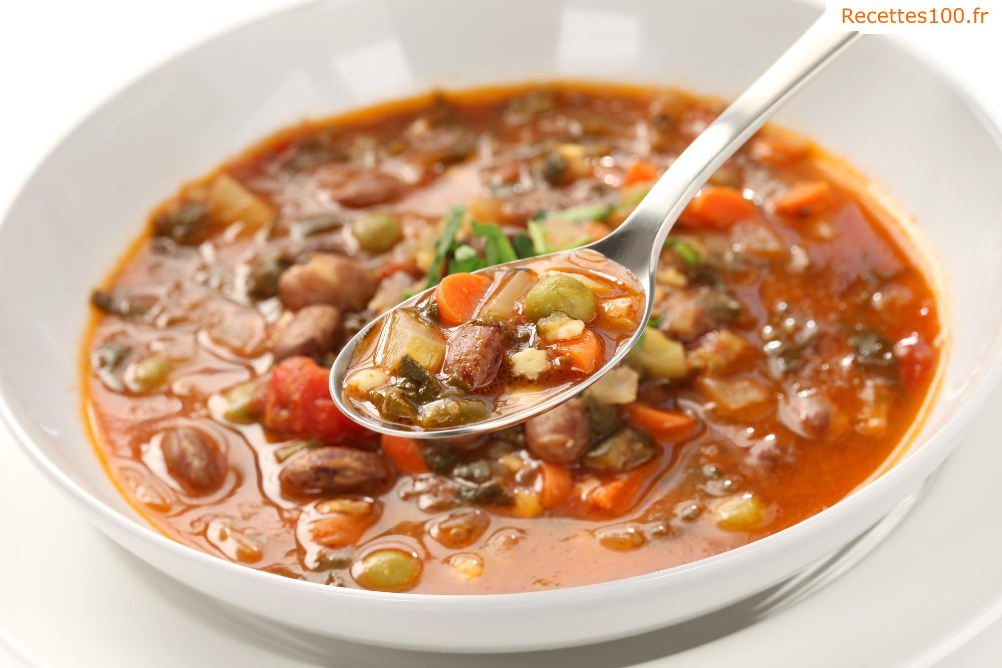 Soupe minestrone italienne