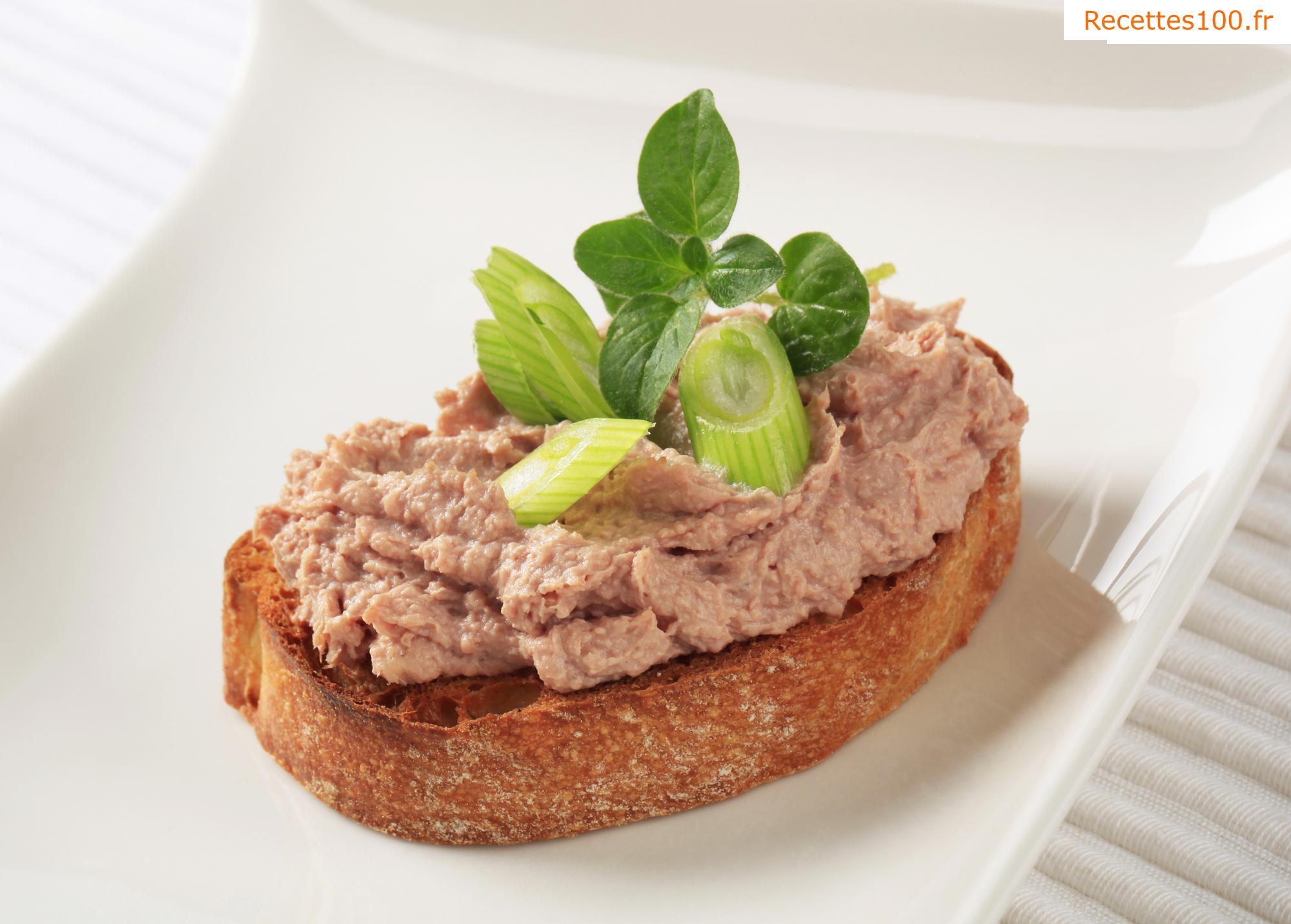 Tartines avec une tartinade
