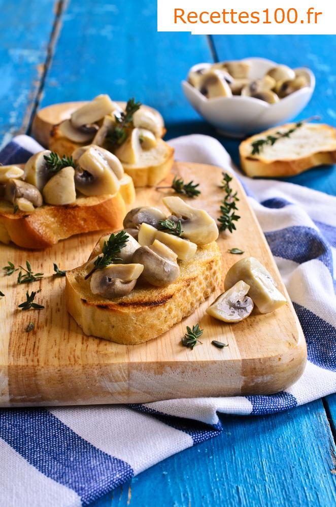 Toasts aux champignons