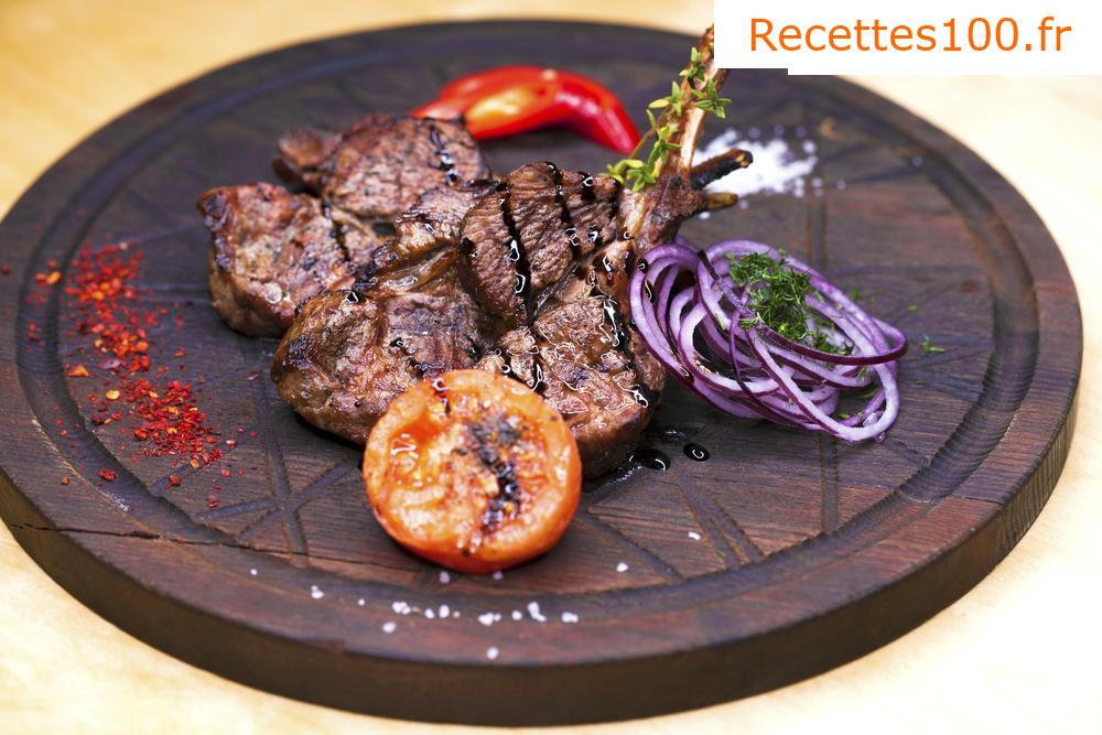 Tranches de porc rôties avec marinade